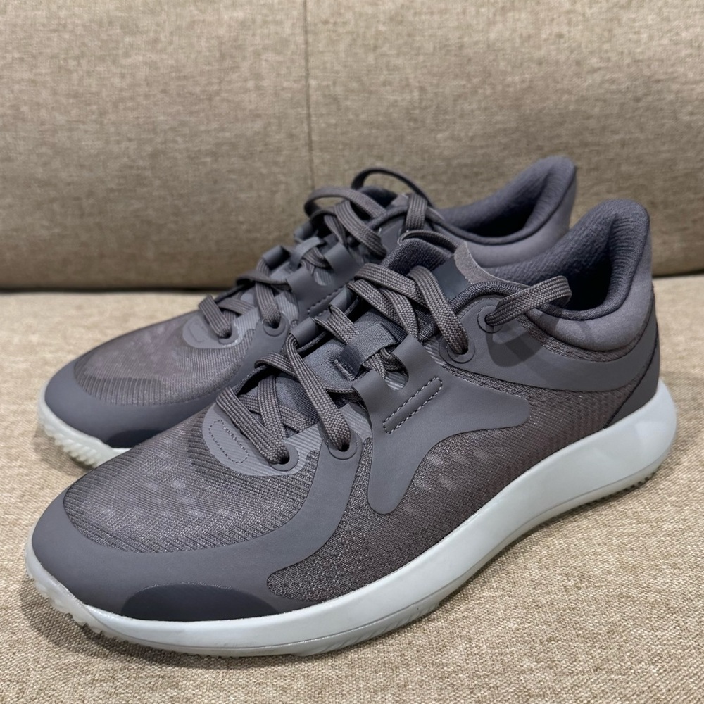 lululemon athletica Gray Mesh Casual Sneakers